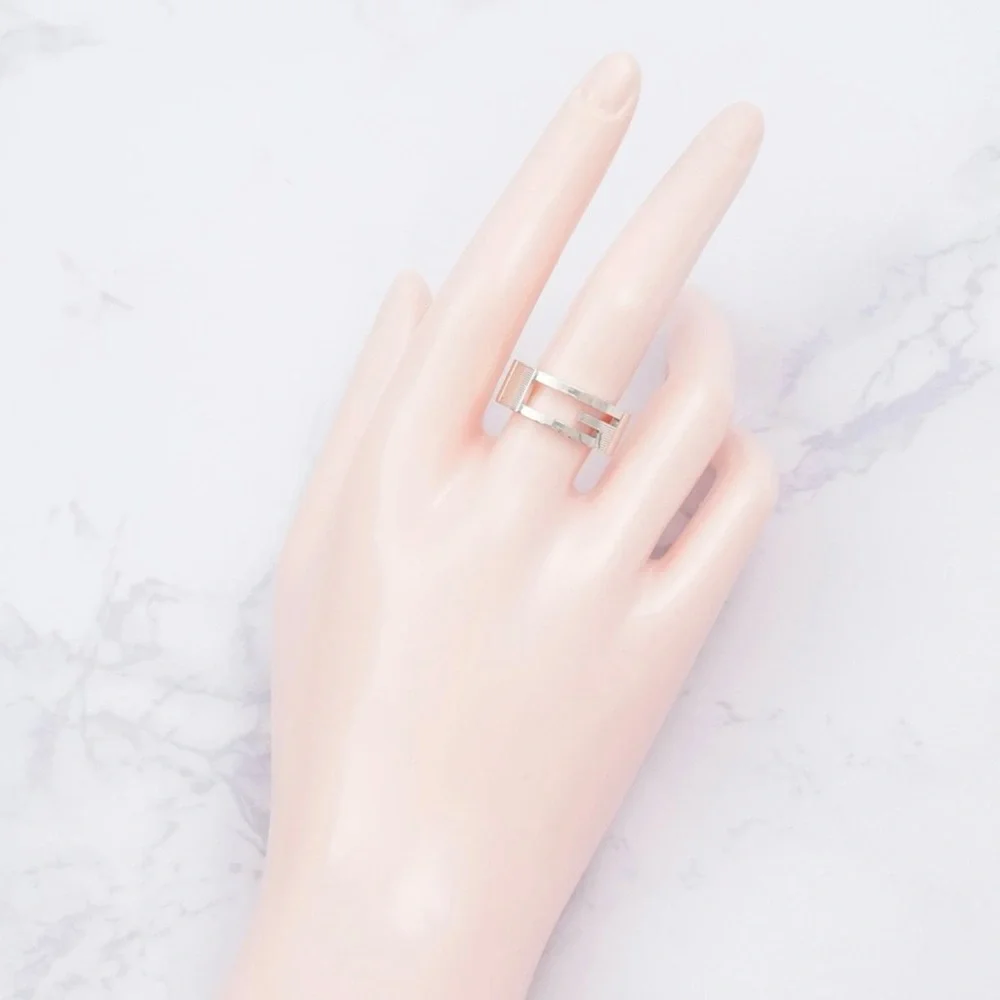 Authentic Gucci Classic G Logo Monogram 925 Sterling Silver Band Ring Size 9.5 - Picture 2 of 11